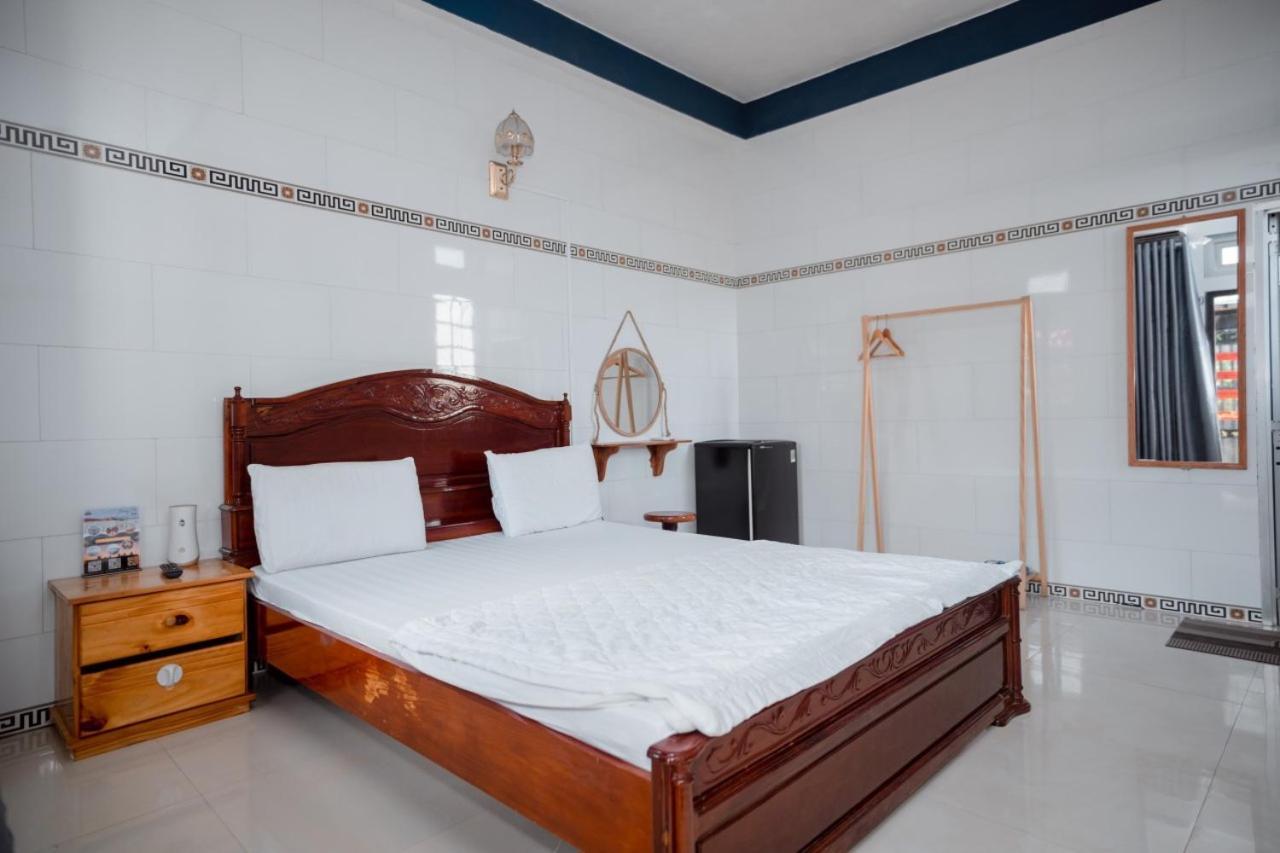 Khach San Hoang Phu Dao Phu Quy Hotell Cu Lao Thu Eksteriør bilde